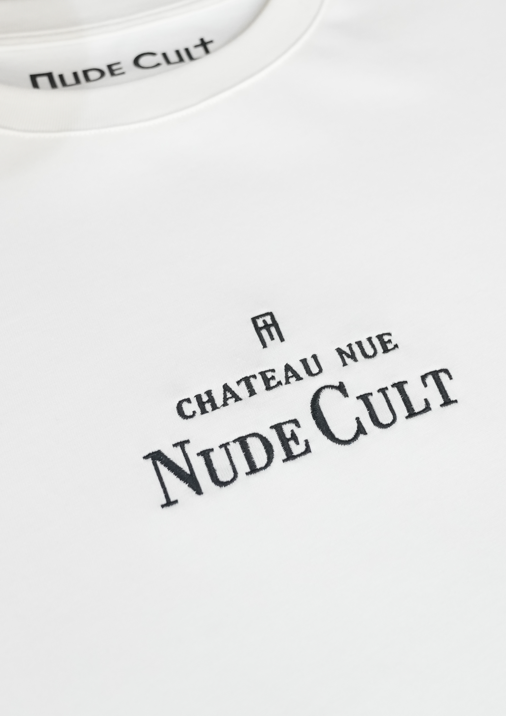 CHATEAU NUE CLUB KISS TEE