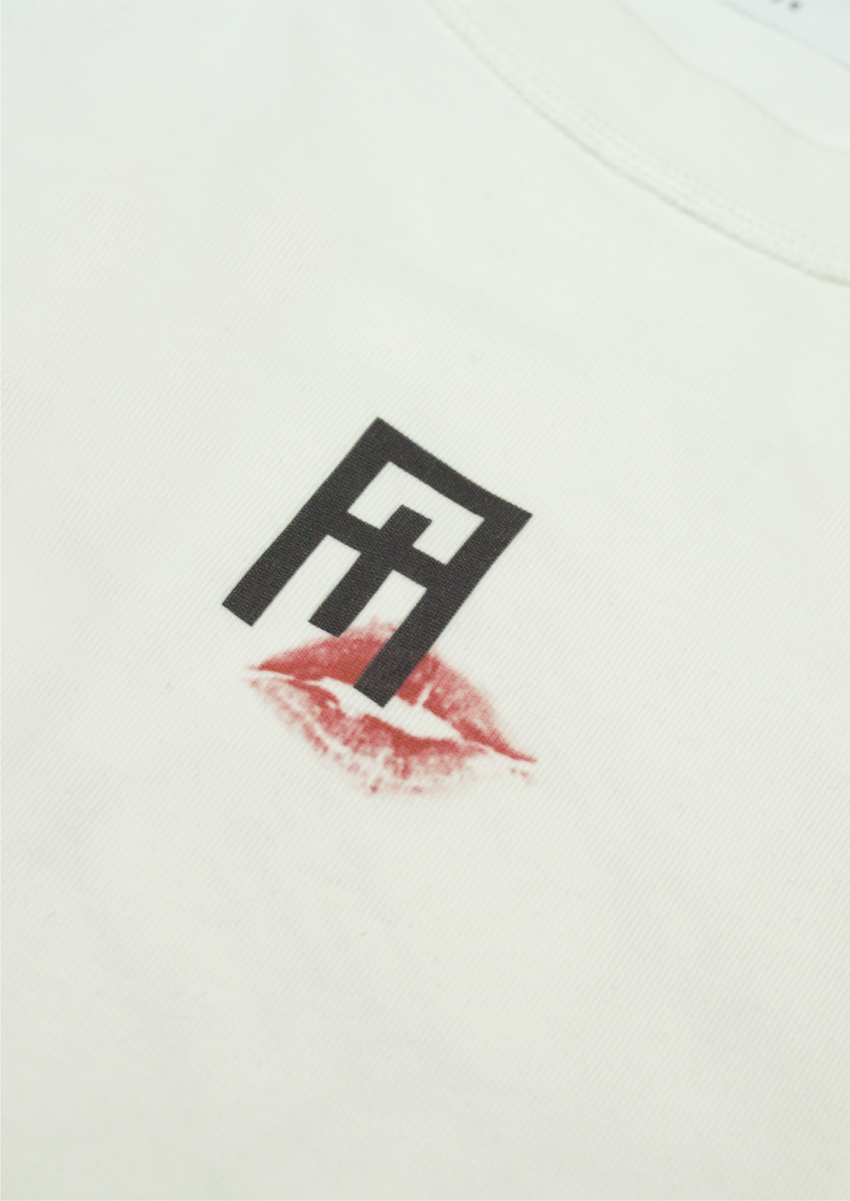 BOTTLED MESSAGE TANK